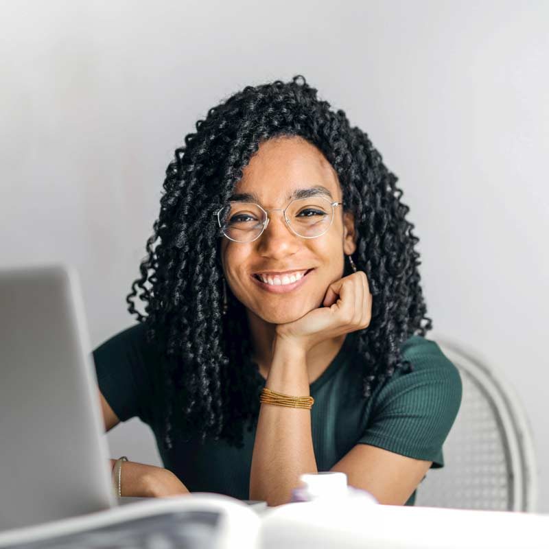 woman-at-desk-square